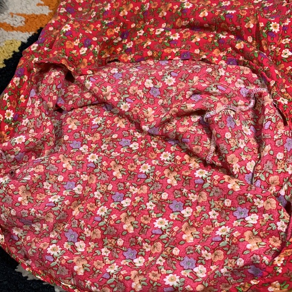 Boho BABE, floral, appliqué, deep V dress!! - Picture 9 of 11